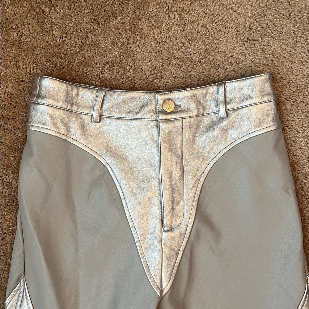 NWOT Maniere De Voir Faux Leather Leggings - Picture 2 of 8